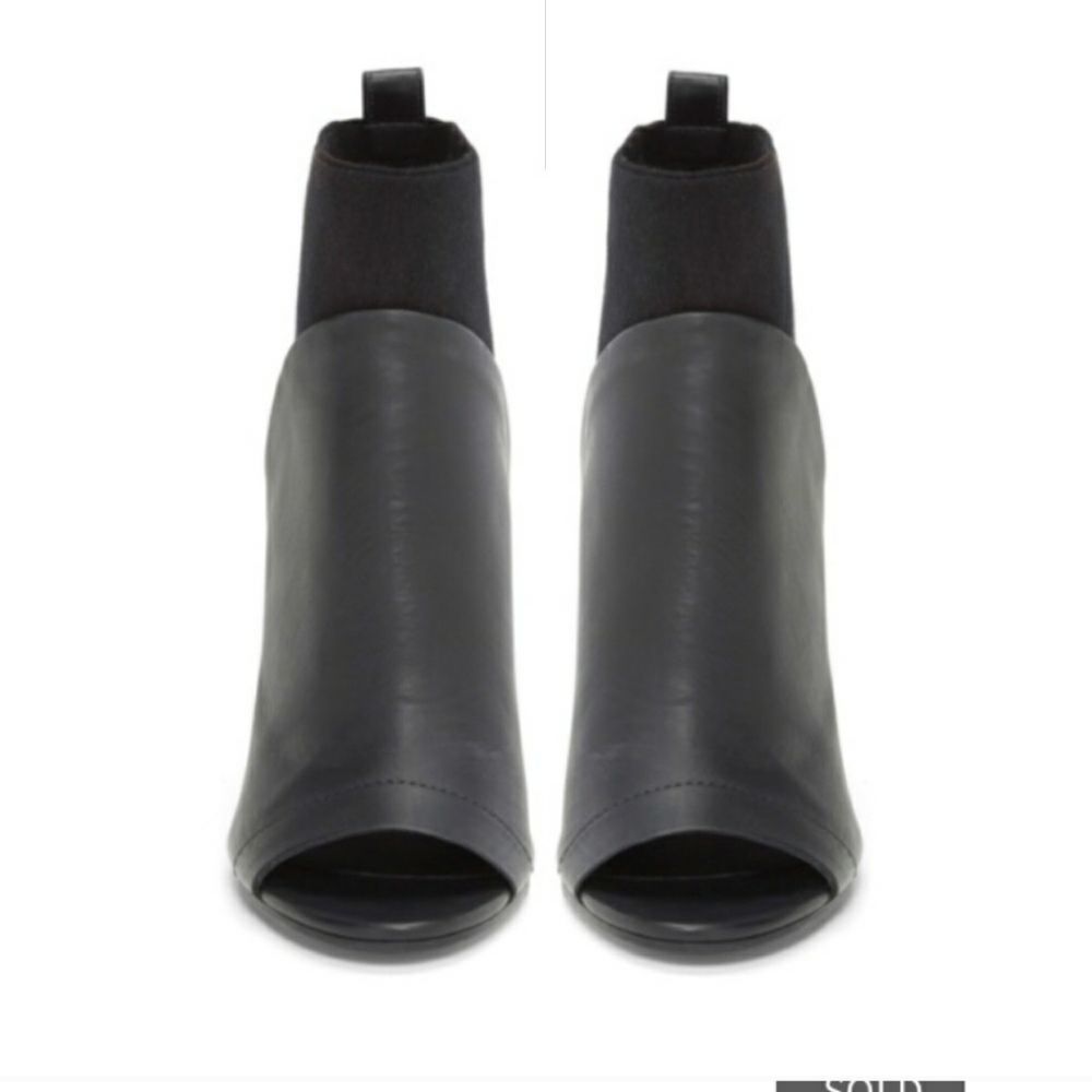 Vince Aren Open Toe Booties - Picture 2 of 10
